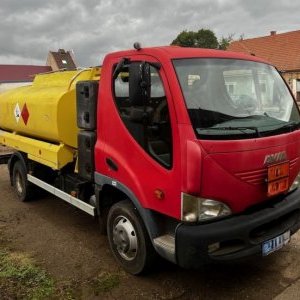 foto 4.5m3 ADR cysterna Avia D90 Cummins silnik diesel benzyn