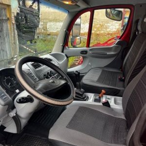 foto 4.5m3 ADR cysterna Avia D90 Cummins silnik diesel benzyn