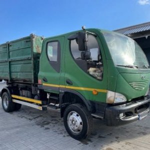 foto 9t hakowiec 6miast 4x2 Avia D90 Cummins nowe opony